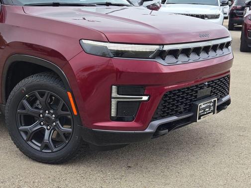 Velvet Red Pearlcoat 2026 Jeep Grand Wagoneer Base
