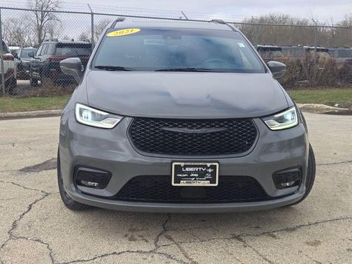 Ceramic Gray Clearcoat 2021 Chrysler Pacifica Limited