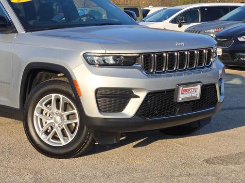 2025 Jeep Grand Cherokee Laredo X