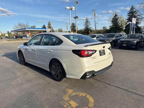 2024 Subaru Legacy Sport