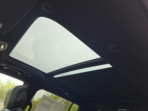 Bright White Clearcoat 2026 Jeep Grand Wagoneer L Base