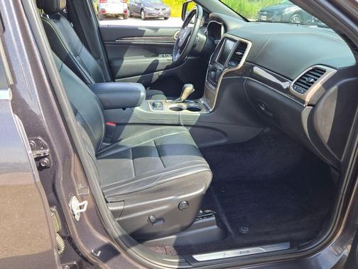 2017 Jeep Grand Cherokee Overland