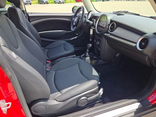 2014 MINI Clubman Cooper