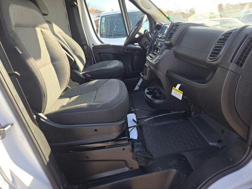 2026 RAM ProMaster 1500 Low Roof