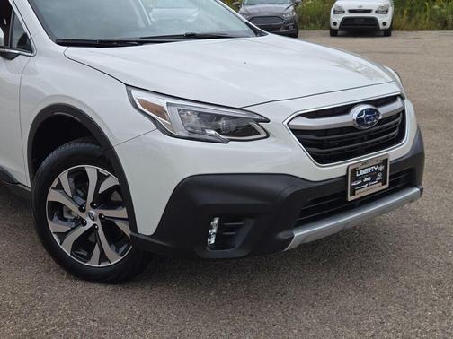 2020 Subaru Outback Touring