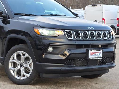 2025 Jeep Compass Sport