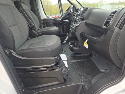 Bright White Clearcoat 2026 RAM ProMaster 3500 High Roof