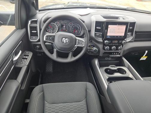 Diamond Black 2026 RAM 1500 Big Horn/Lone Star