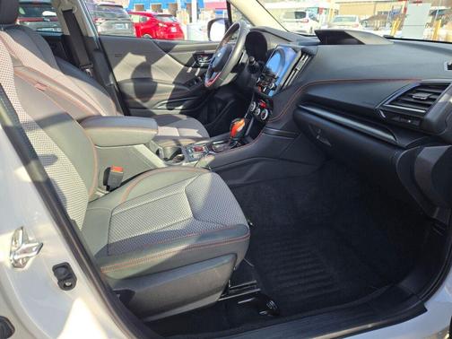 2023 Subaru Forester 2.5i Sport