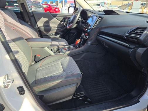 2023 Subaru Forester 2.5i Sport