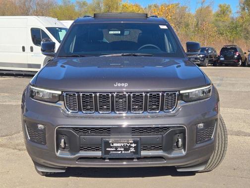 2025 Jeep Grand Cherokee Overland
