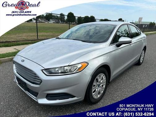 2013 Ford Fusion S