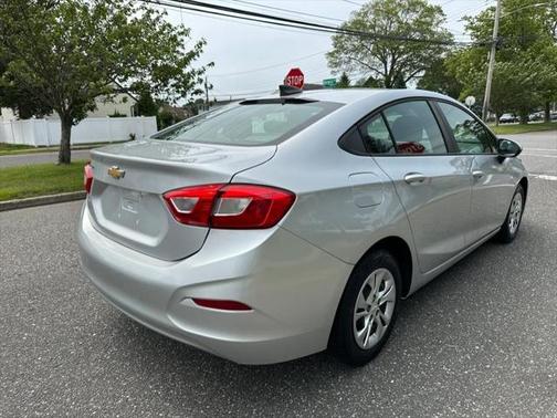 2019 Chevrolet Cruze LS