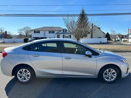 2019 Chevrolet Cruze LS