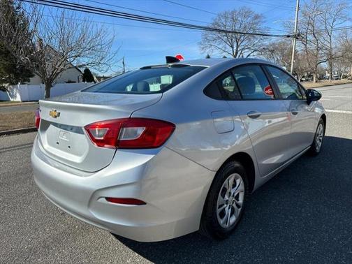 2019 Chevrolet Cruze LS