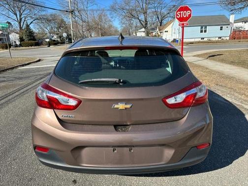 2019 Chevrolet Cruze LS