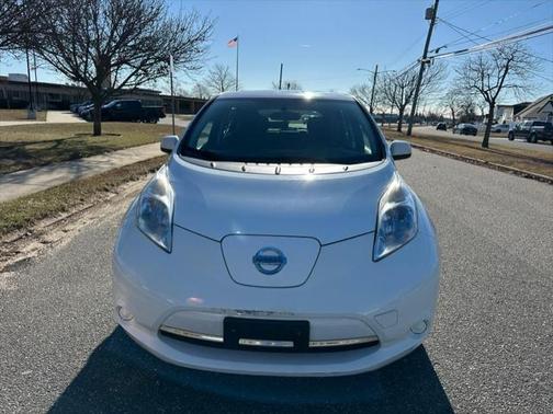 2014 Nissan Leaf SV
