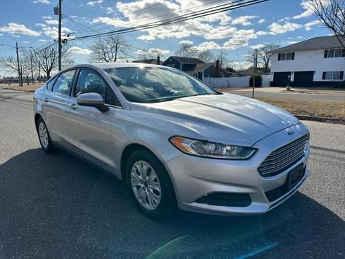 2014 Ford Fusion S
