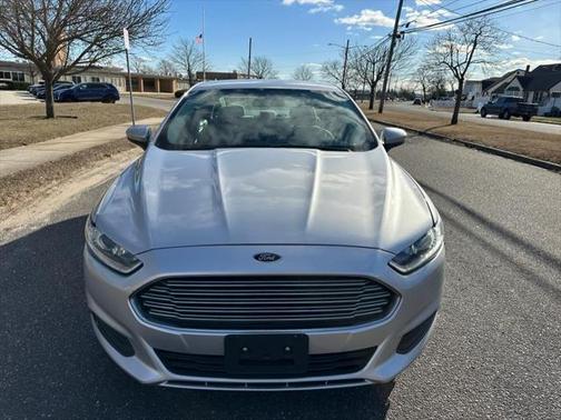 2014 Ford Fusion S