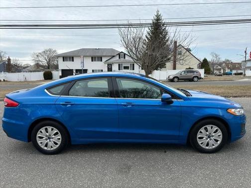 2019 Ford Fusion S
