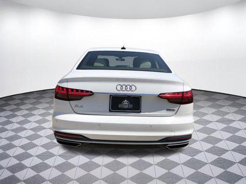 2023 Audi A4 45 S line Premium Plus