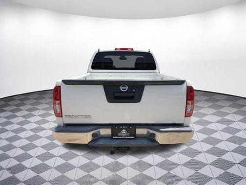 2013 Nissan Frontier S