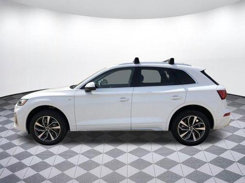 2024 Audi Q5 45 S line Premium Plus
