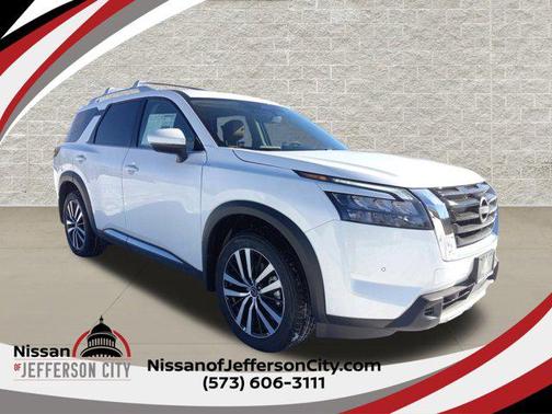 2025 Nissan Pathfinder Platinum 4WD