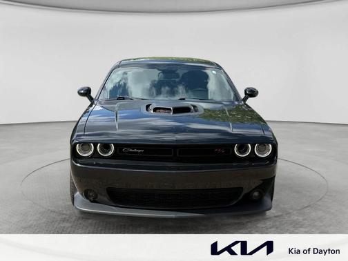 Pitch Black Clearcoat 2023 Dodge Challenger R/T Scat Pack