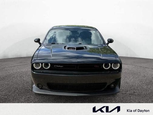 Pitch Black Clearcoat 2023 Dodge Challenger R/T Scat Pack