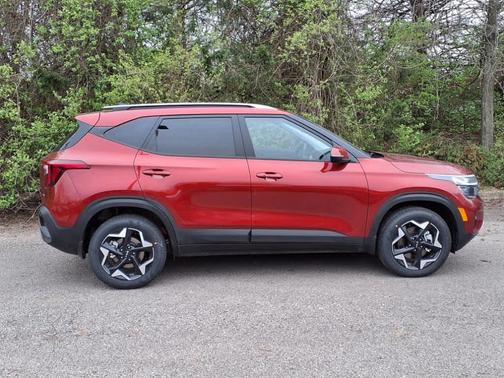 2025 Kia Seltos S