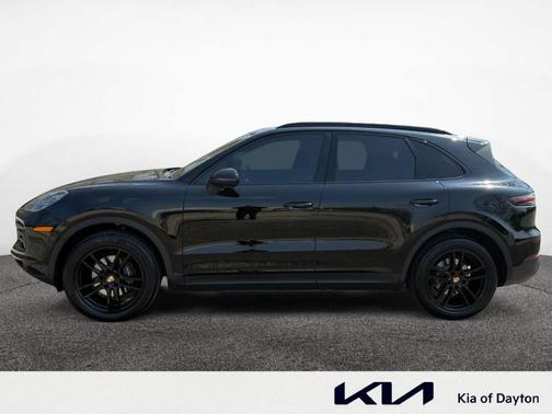 Black 2019 Porsche Cayenne Base