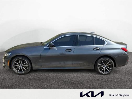 2019 BMW 330 i xDrive