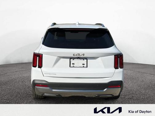 2025 Kia Sorento SX