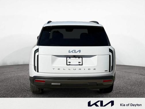 Glacial White Pearl 2027 Kia Telluride S