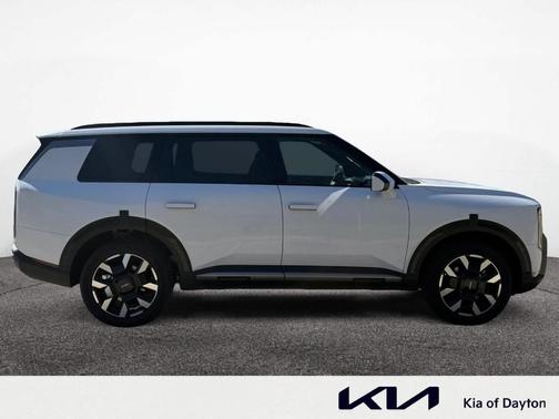 Glacial White Pearl 2027 Kia Telluride S
