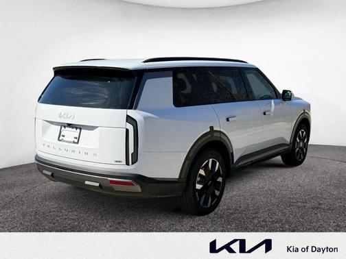 Glacial White Pearl 2027 Kia Telluride S