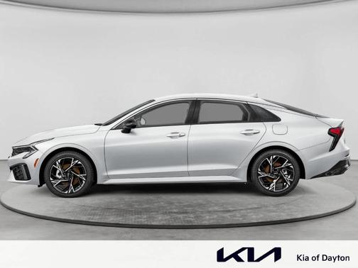 Snow White Pearl 2026 Kia K5 GT-Line