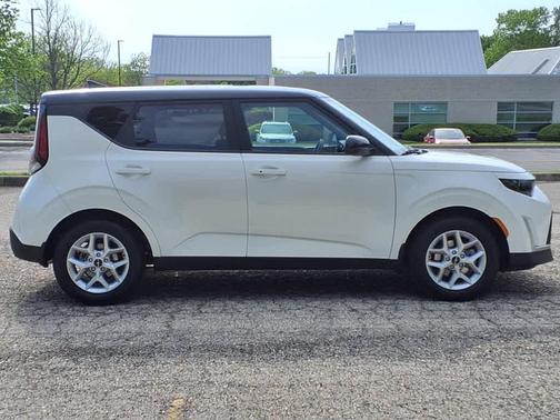 2023 Kia Soul S
