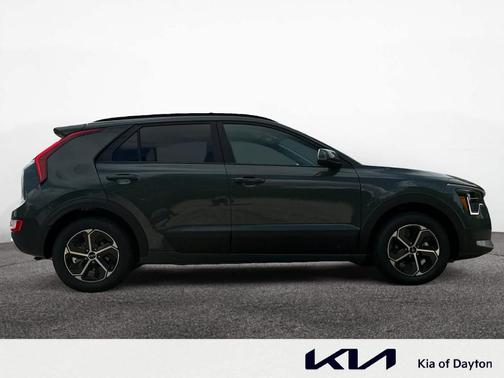 2025 Kia Niro EX