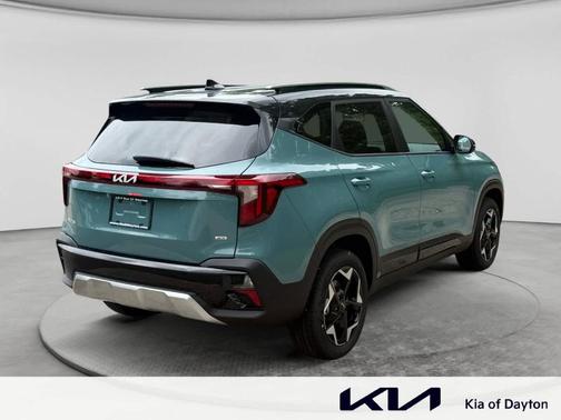 Blue / Black 2026 Kia Seltos S