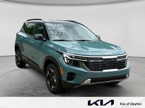 Blue / Black 2026 Kia Seltos S
