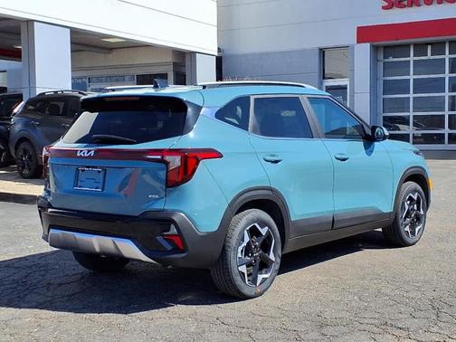 2025 Kia Seltos EX