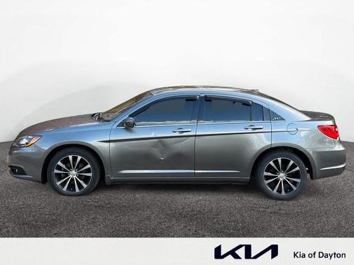 2012 Chrysler 200 Touring