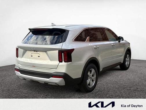 2026 Kia Sorento LX