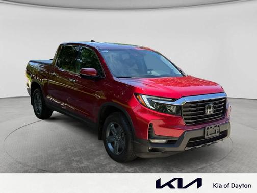 Radiant Red Metallic II 2023 Honda Ridgeline RTL-E