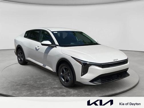 Snow White Pearl 2026 Kia K4