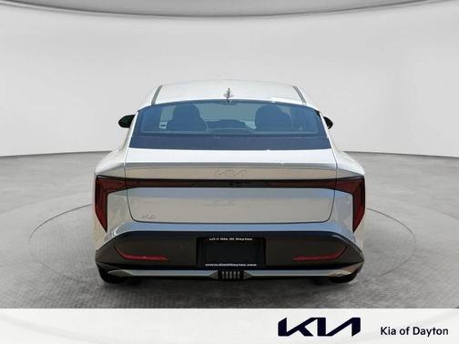 Snow White Pearl 2026 Kia K4