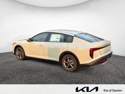 2026 Kia K4 