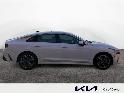 2021 Kia K5 EX